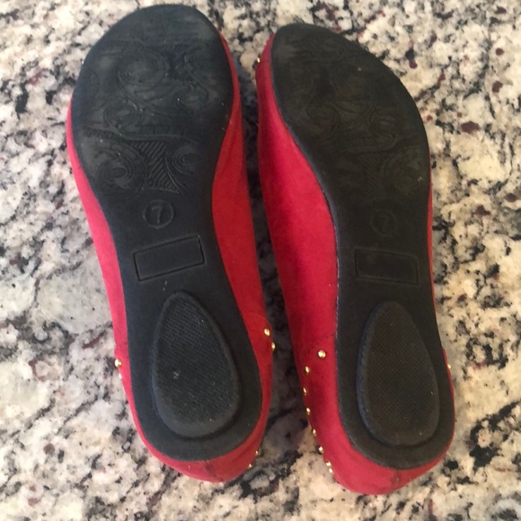 Red ballet flats with gold beading - Picture 2 of 3